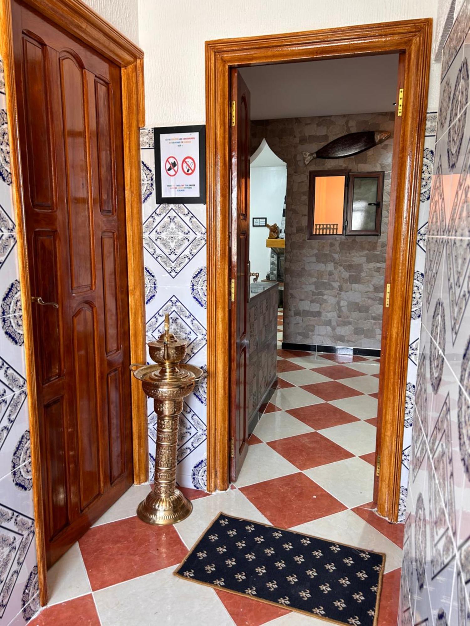 Salam Appartement Climatise Hiver Et Ete 아즈루 외부 사진